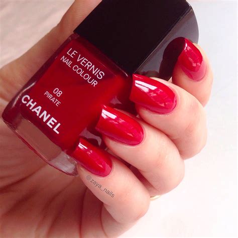 chanel smalto rosso